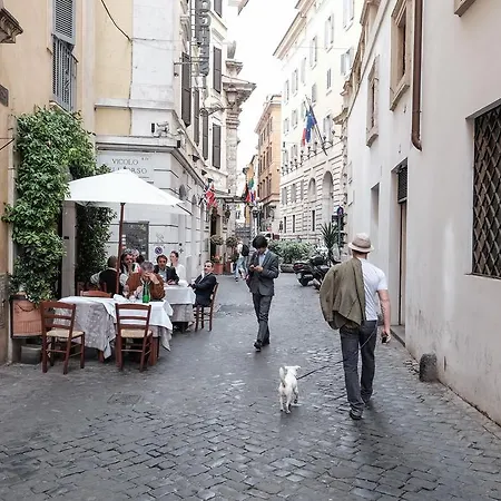 Piazza Navona Artist Loft Rome