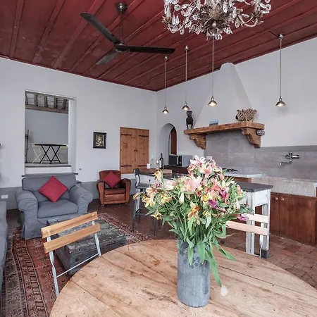 Piazza Navona Artist Loft Apartment Rome